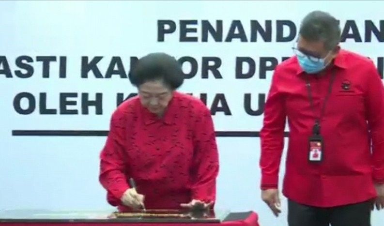 podiumnews.com-Resmikan 20 Kantor Partai, Megawati: Kantor Partai Rumah Bagi Rakyat